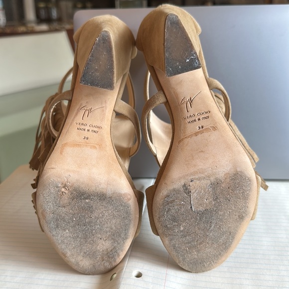 Giuseppe Zanotti Fringe Heel Sandal size 39 - Picture 6 of 8